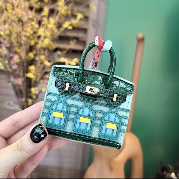 Ear Bud Birkin Style Case - Picture 1 of 1